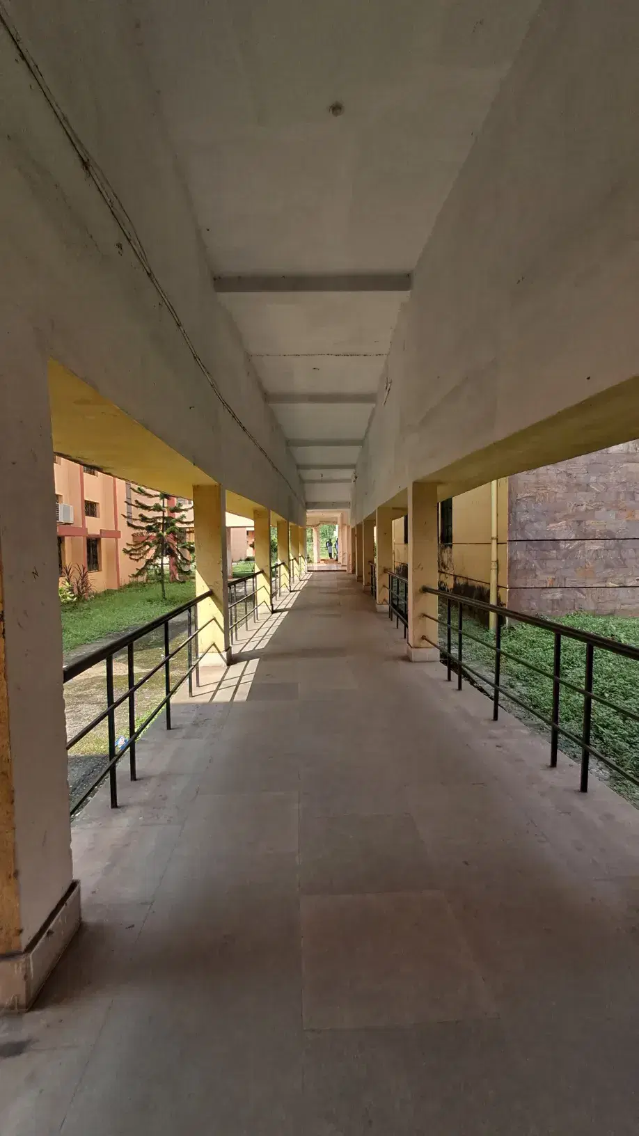 IGIT Sarang Academic Building photo 5